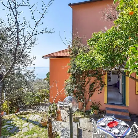 Awesome In With Wifi And 3 Bedrooms Holiday home