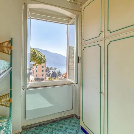 Holiday home Awesome In With Wifi And 3 Bedrooms Recco
